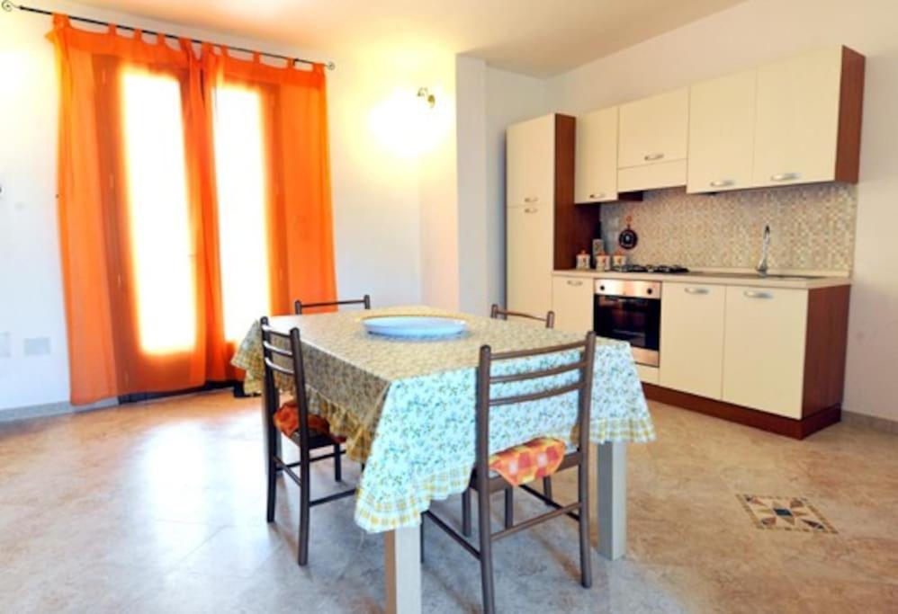 Casa Vacanze La Casa Di Katia Castro  Ngoại thất bức ảnh