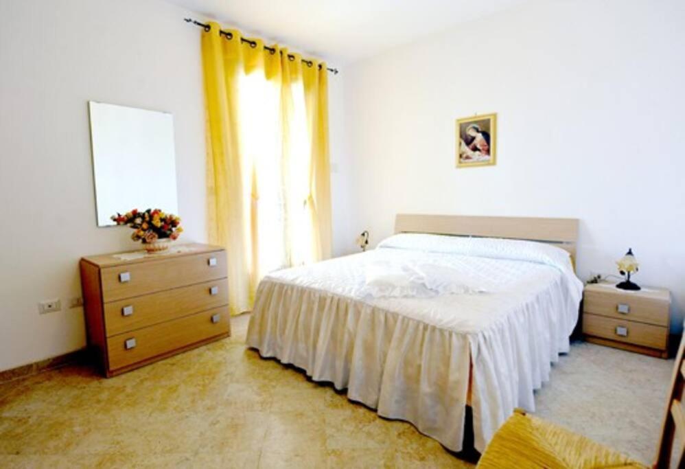 Casa Vacanze La Casa Di Katia Castro  Ngoại thất bức ảnh
